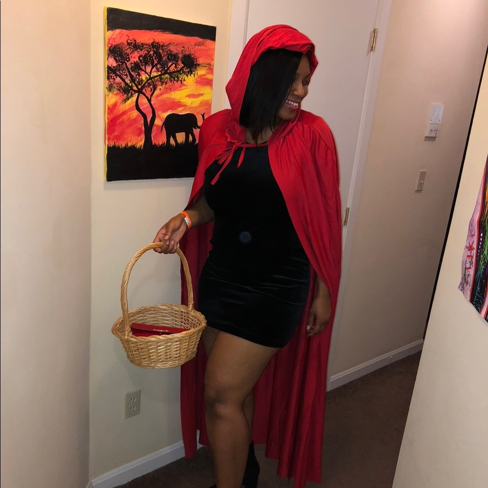 LITTLE RED RIDING HOOD HALLOWEEN